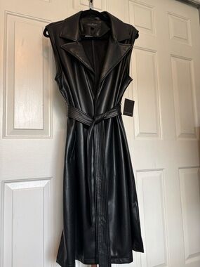 Andrew Marc New York- Black Faux Leather Sleeveless Trench NWT size Large